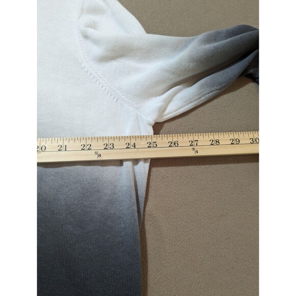 Lane Bryant Woman's Ombre Long Sleeve White & Black Knit Sweater Size 22/24 - Picture 7 of 8